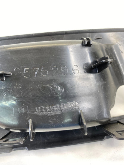 04-06 CADILLAC SRX 03-07 CTS REAR LEFT DOOR INNER HANDLE BEZEL TRIM 25752965 OEM