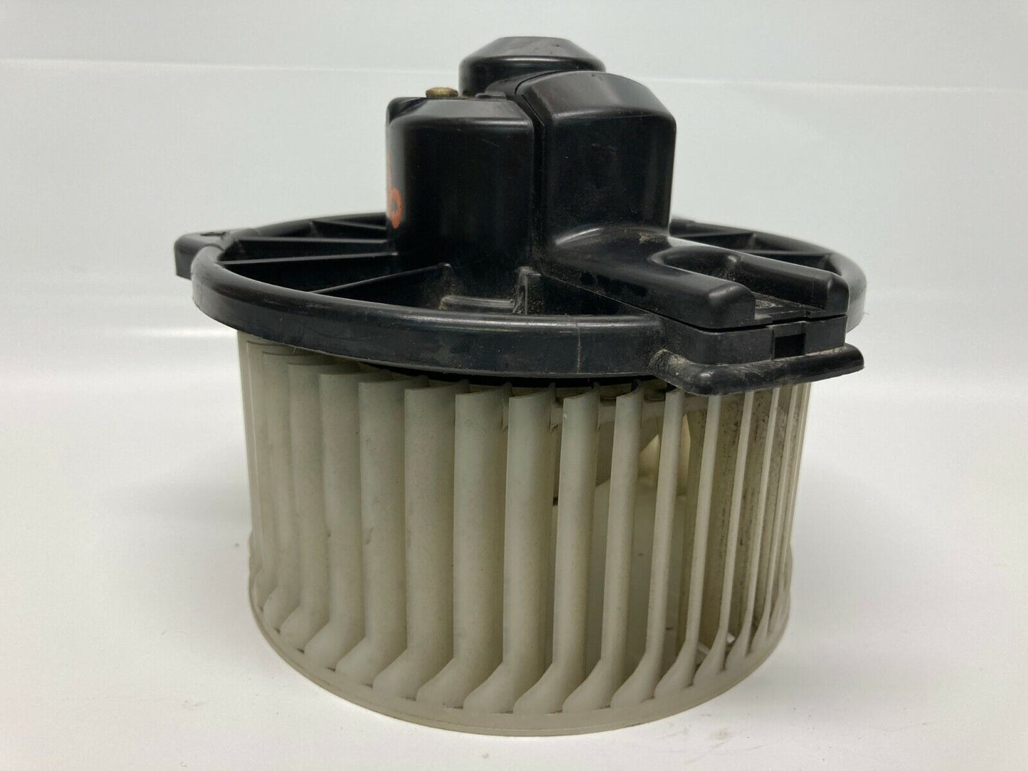 98 99 00 01 02 Toyota Corolla 1.8L A/C AC Heater Blower Motor 194000-122011 OEM