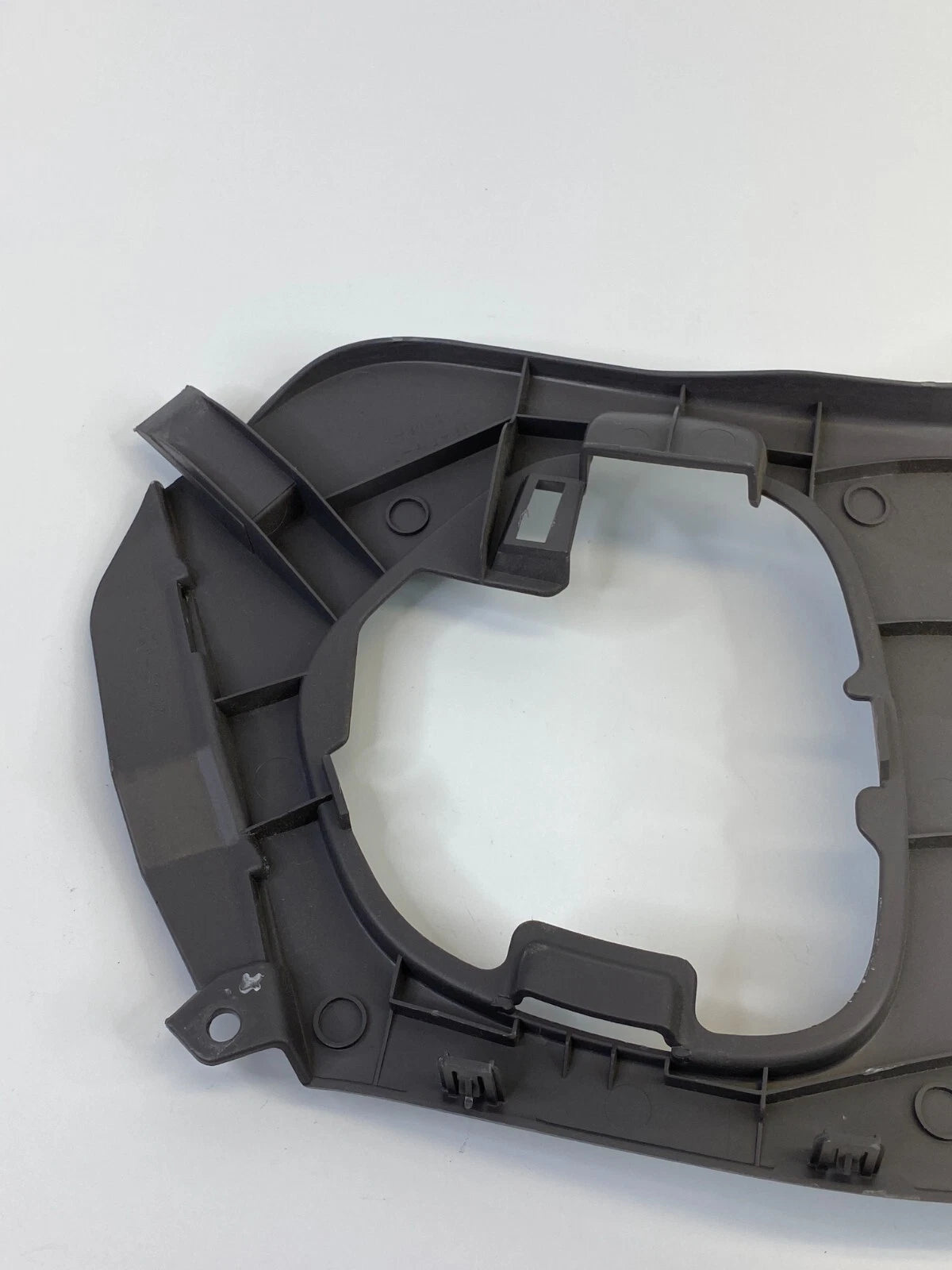 2000-2002 TOYOTA CELICA RIGHT SIDE END KNEE PANEL COVER TRIM BEZEL 55436-20130