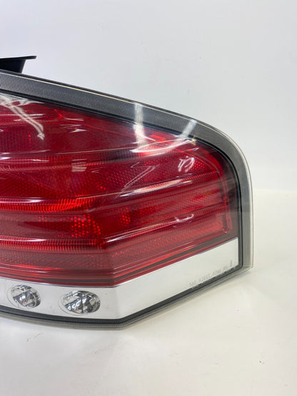 2007 08 09 2010 Lincoln MKX Rear Right Side Outer Tail Light Taillight Lamp