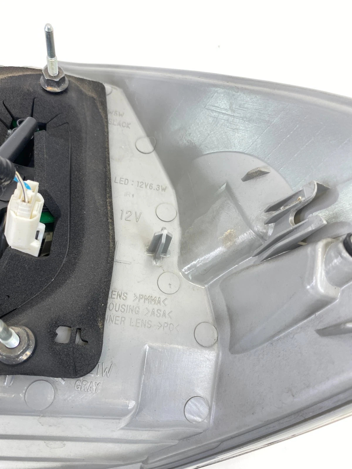 2007-2009 LEXUS RX350 LEFT DRIVER SIDE QUARTER PANEL MOUNTED TAIL LIGHT OEM