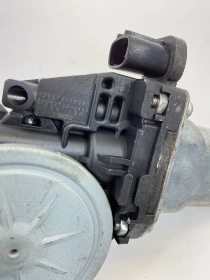 2004-2010 TOYOTA SIENNA REAR RIGHT BACK SIDE DOOR WINDOW MOTOR 22510-10280