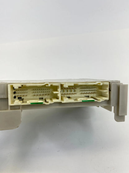 2010 10 TOYOTA PRIUS 1.8L INTERIOR DASH FUSE RELAY JUNCTION BLOCK BOX 8273047450
