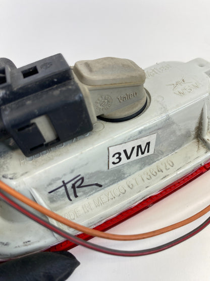 1998-2005 Volkswagen New Beetle Rear Right Side Marker Light Lamp 67736420 OEM