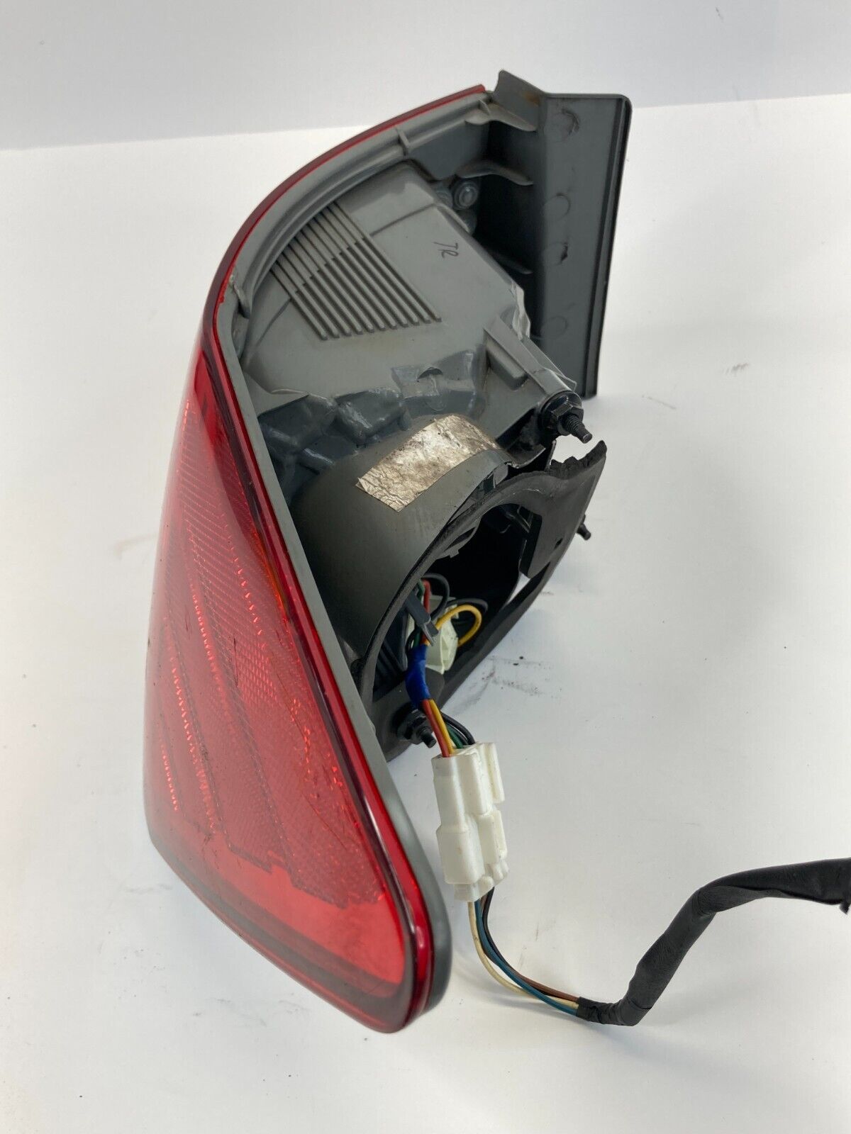 2010-2013 Kia Forte Sedan Rear Right PassengerTail Light Taillight Outer Lamp