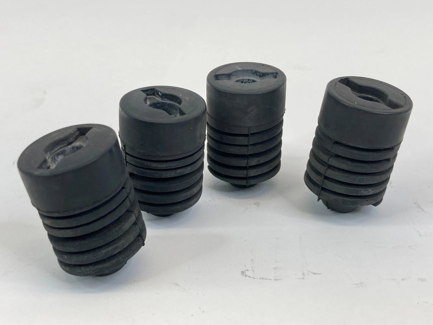 09-13 TOYOTA MATRIX FRONT HOOD BUMPER ADJUSTMENT RUBBER CUSHION SET OEM