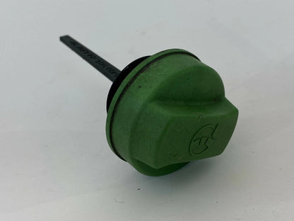1998-2004 AUDI A6 POWER STEERING FLUID RESERVOIR LID CAP DIP STICK TOP OEM