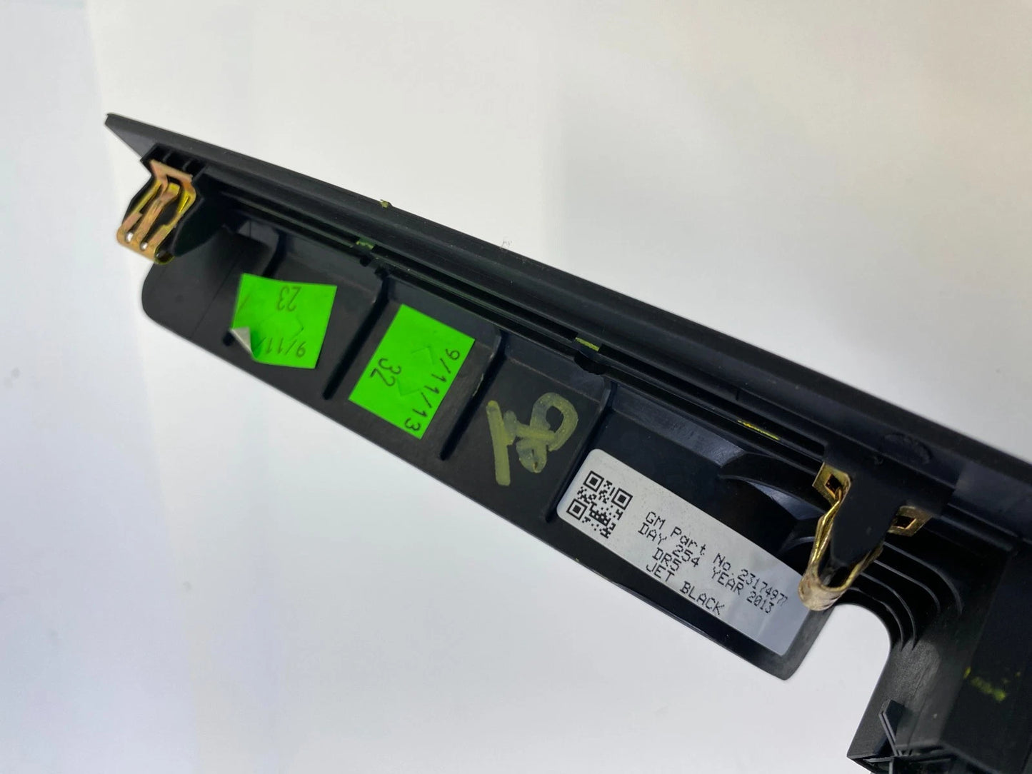 2013-2018 CADILLAC ATS FRONT RIGHT DOOR WINDOW SWITCH BEZEL TRIM 23174977 OEM