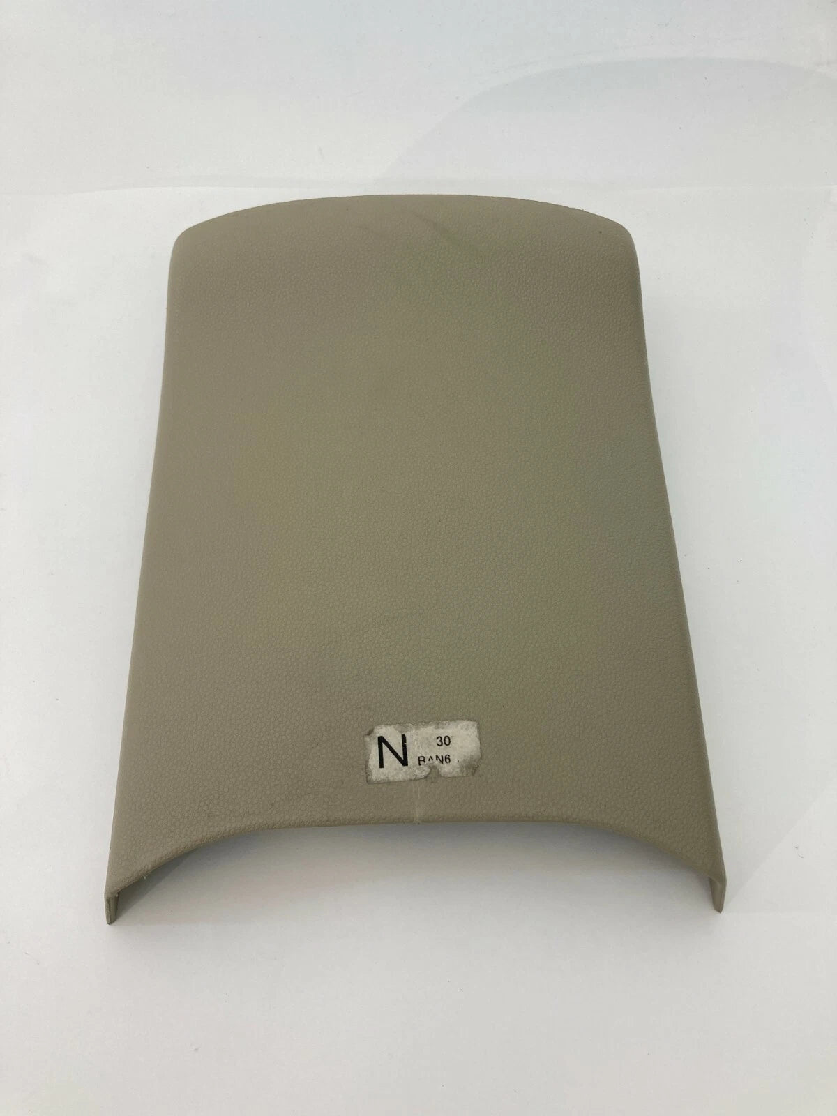 2007-2009 MAZDA 3 MAZDA3 REAR CENTER CONSOLE LID CAP COVER B32H 64 471 OEM