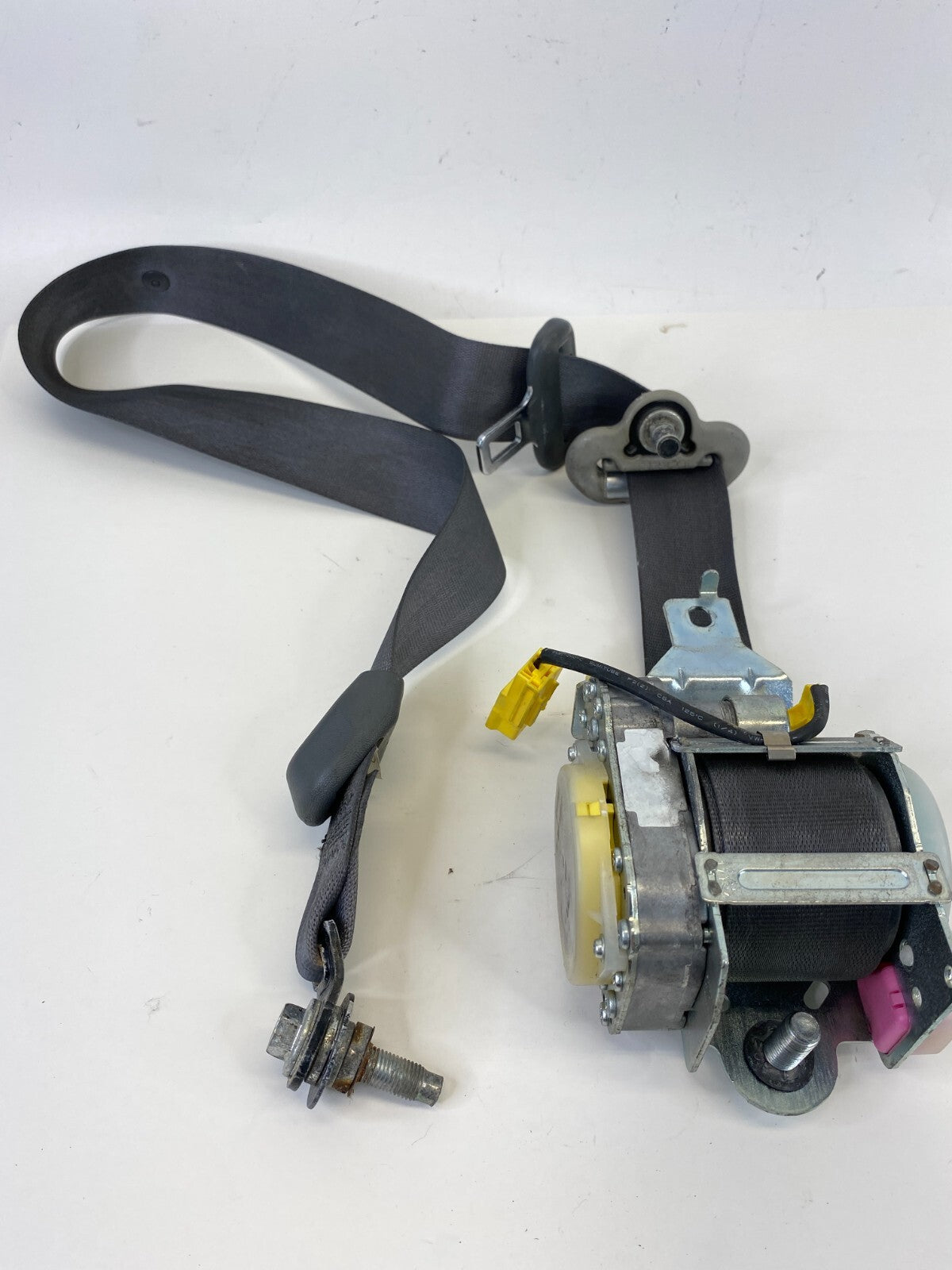 2004-2007 Honda Accord Sedan Front Left Driver Side Seat Belt Retractor LH OEM