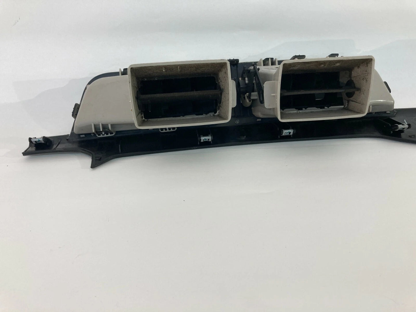 2009-2014 VOLKSWAGEN ROUTAN CENTER DASH AC AIR VENT GRILLE TRIM PANEL 1FB401S3AC