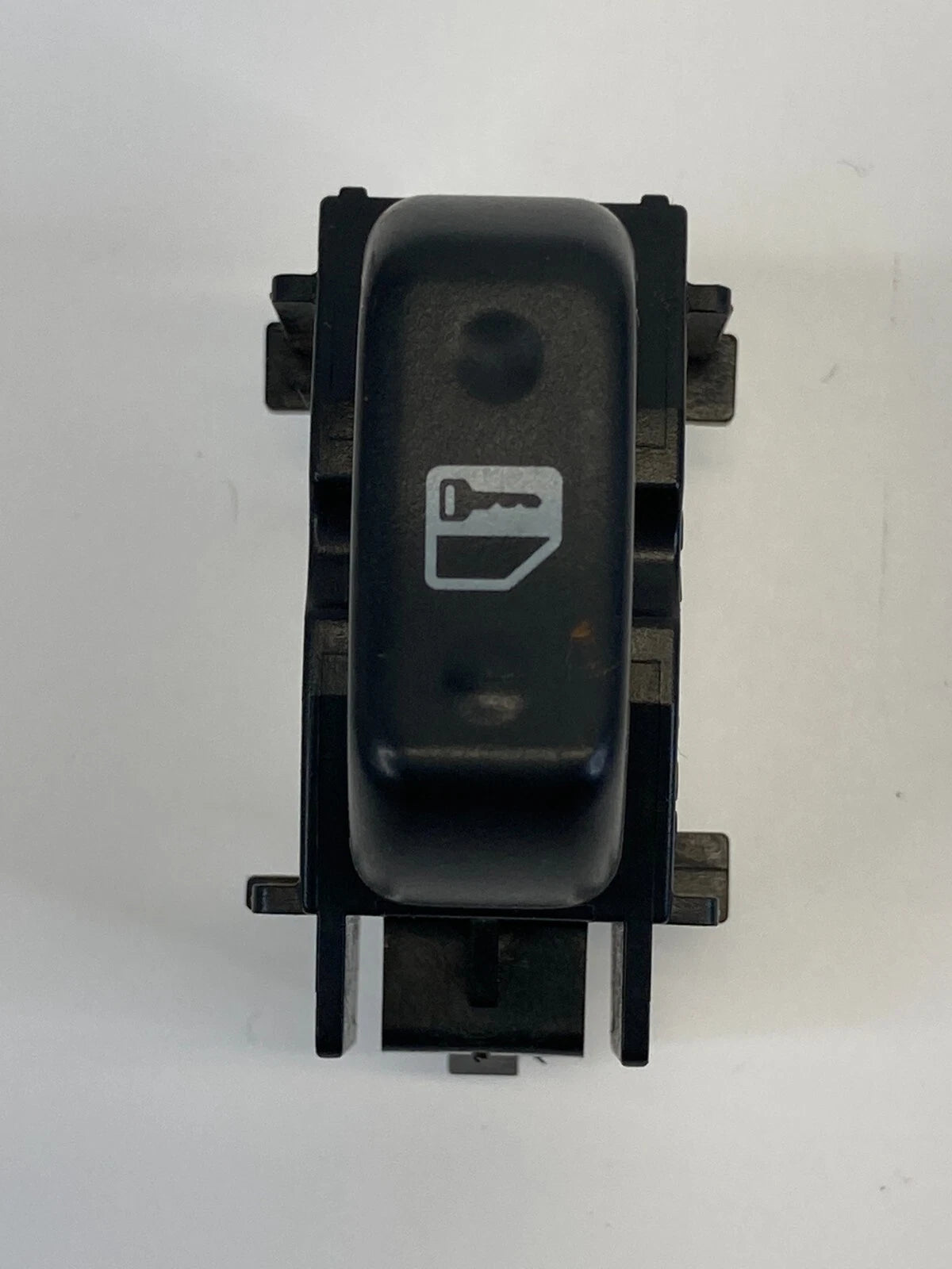 01 02 03 04 TOYOTA HIGHLANDER FRONT RIGHT PASSENGER SIDE DOOR LOCK SWITCH OEM
