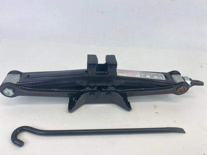 2013-2017 Hyundai Elantra GT Emergency Spare Tire Jack & Tool Lug Wrench Kit Set