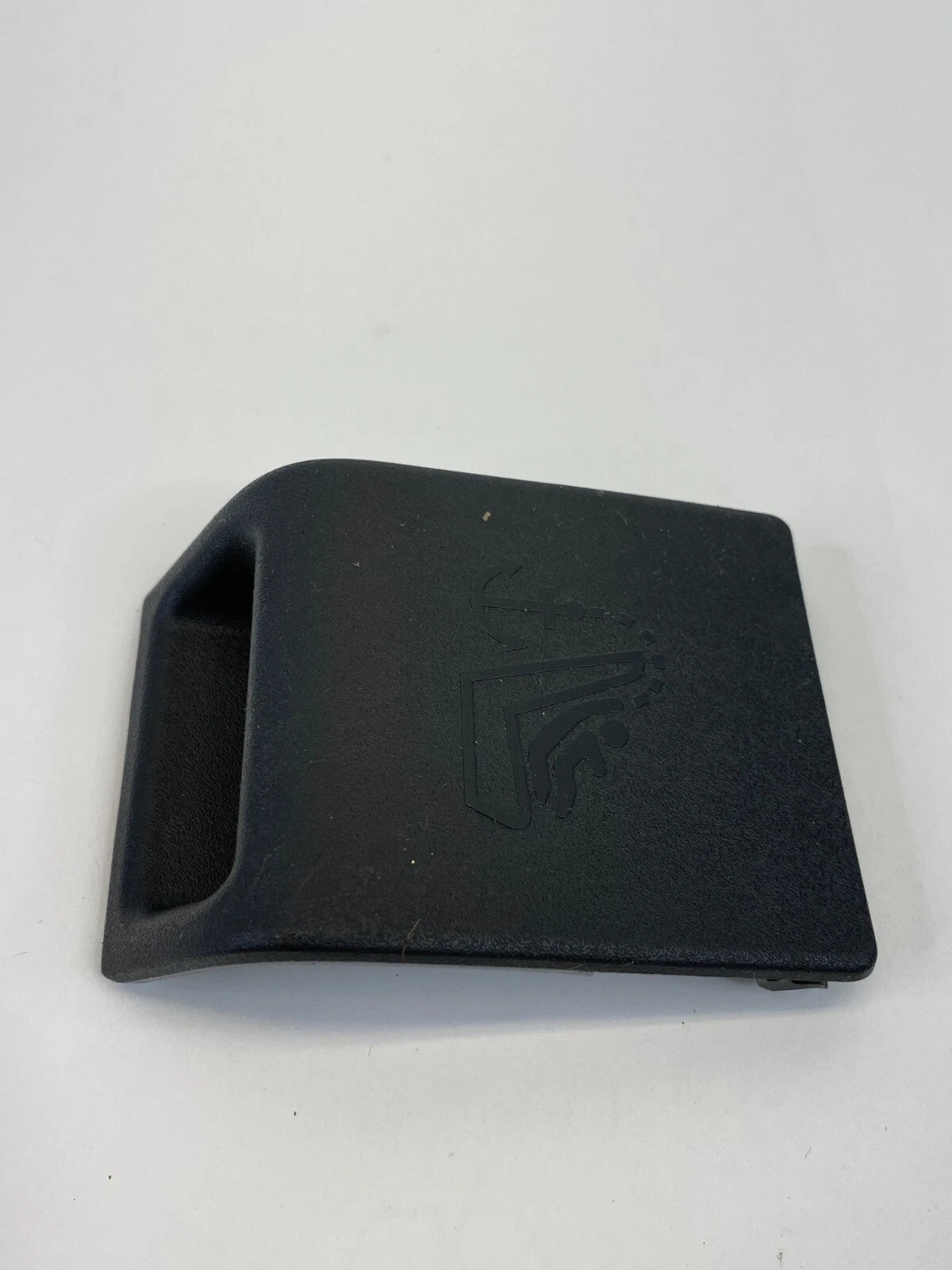 07-12 NISSAN ALTIMA SEAT CHILD SAFETY ANCHOR HOOK CAP COVER PANEL 79980-JA00 OEM
