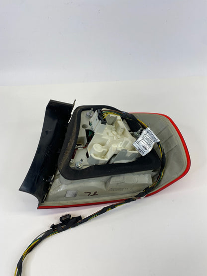 2009 2010 2011 BMW 328i 328i xDrive Left Driver Outer Tail Light Taillight OEM