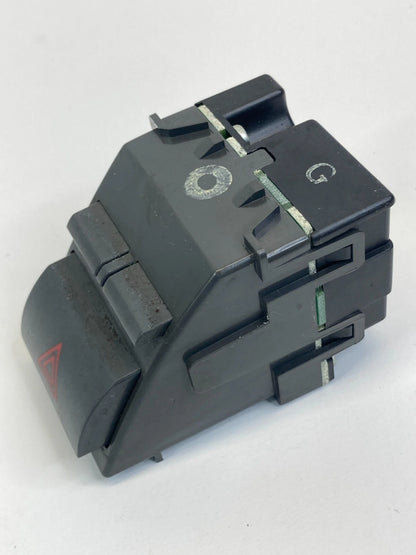 2007-2011 TOYOTA CAMRY FRONT DASH EMERGENCY HAZARD WARNING SWITCH 8433206100B1