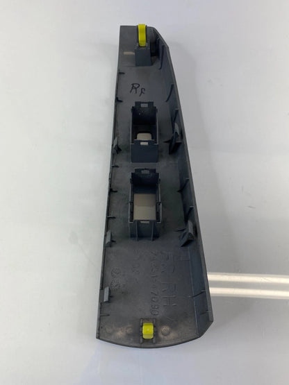 04-09 TOYOTA PRIUS FRONT RIGHT PASSENGER WINDOW SWITCH BEZEL TRIM OEM 7423147090