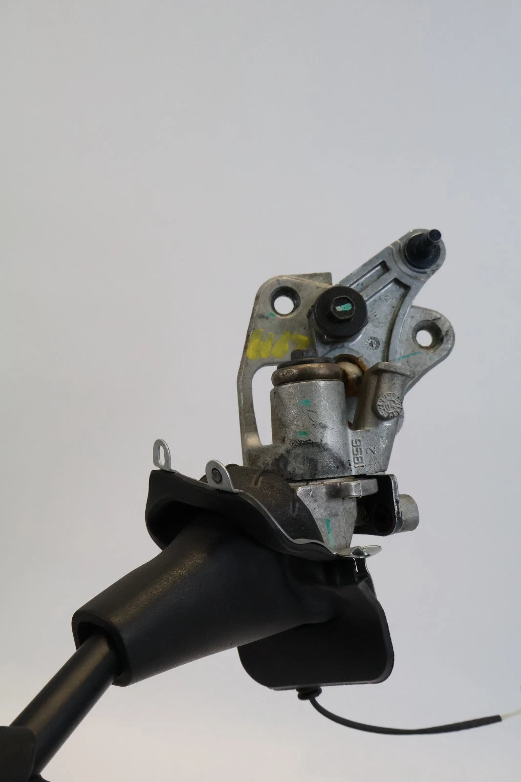 2005 2006 TOYOTA TUNDRA GEAR SHIFTER COLUMN LEVER WITH OVERDRIVE OEM