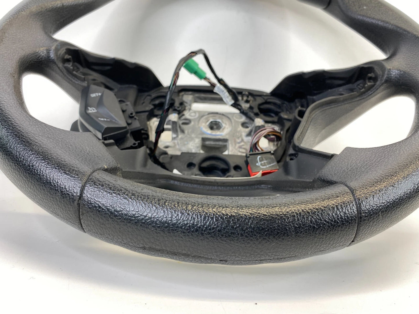 2012-2014 FORD FOCUS FRONT LEFT SIDE STEERING WHEEL W/ CRUISE CONTROL ASSY OEM