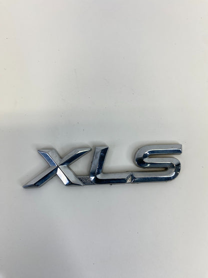 2000-2004 Toyota Avalon XLS Rear Trunk Lid Emblem Logo Nameplate Set OEM