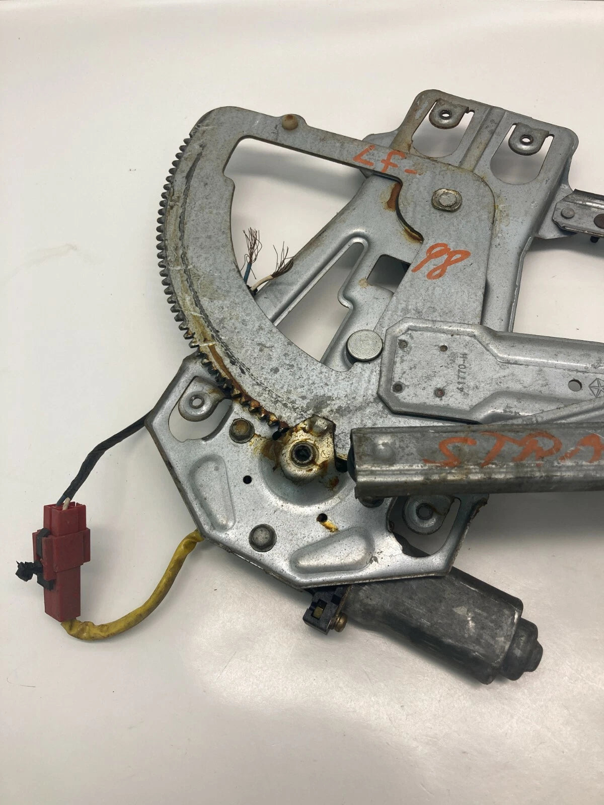 1996-2000 DODGE STRATUS CHRYSLER CIRRUS FRONT LEFT DOOR WINDOW MOTOR W REGULATOR