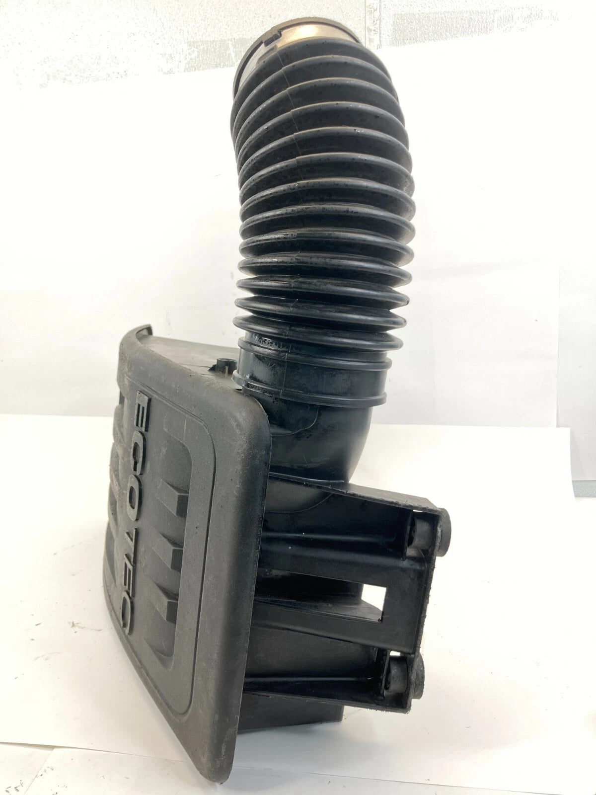 12-15 CHEVY CAPTIVA SPORT 10-17 EQUINOX AIR CLEANER INTAKE RESONATOR 20920721