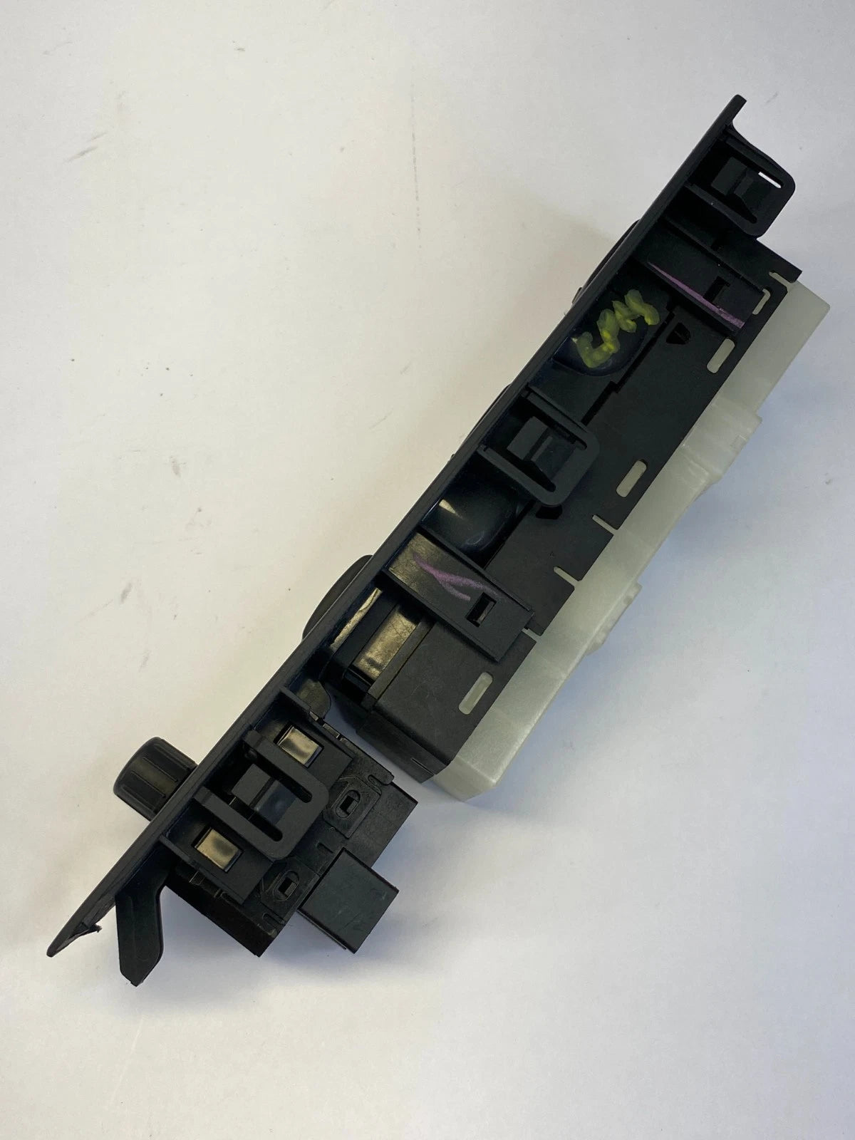 2007-2012 NISSAN ALTIMA FRONT LEFT DRIVER MASTER POWER WINDOW SWITCH 25401-ZN50B