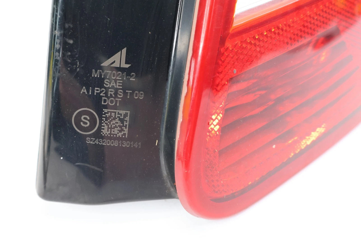 2010 2011 2012 2013 SUZUKI KIZASHI RIGHT PASSENGER TAILLIGHT TAIL LIGHT LAMP