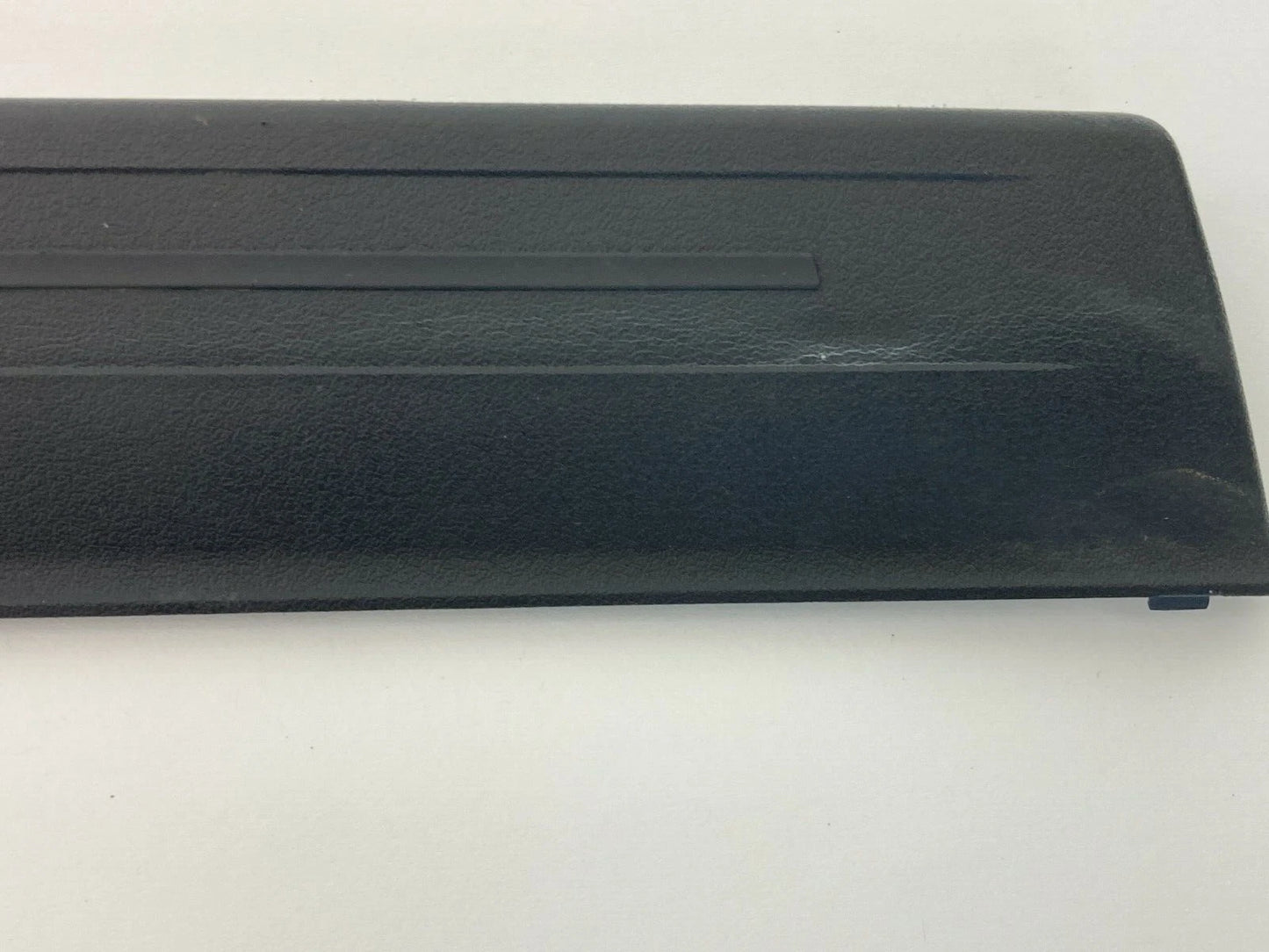 2010-2014 SUBARU OUTBACK LEGACY FRONT LEFT DRIVER DOOR SILL SCUFF PLATE COVER LH