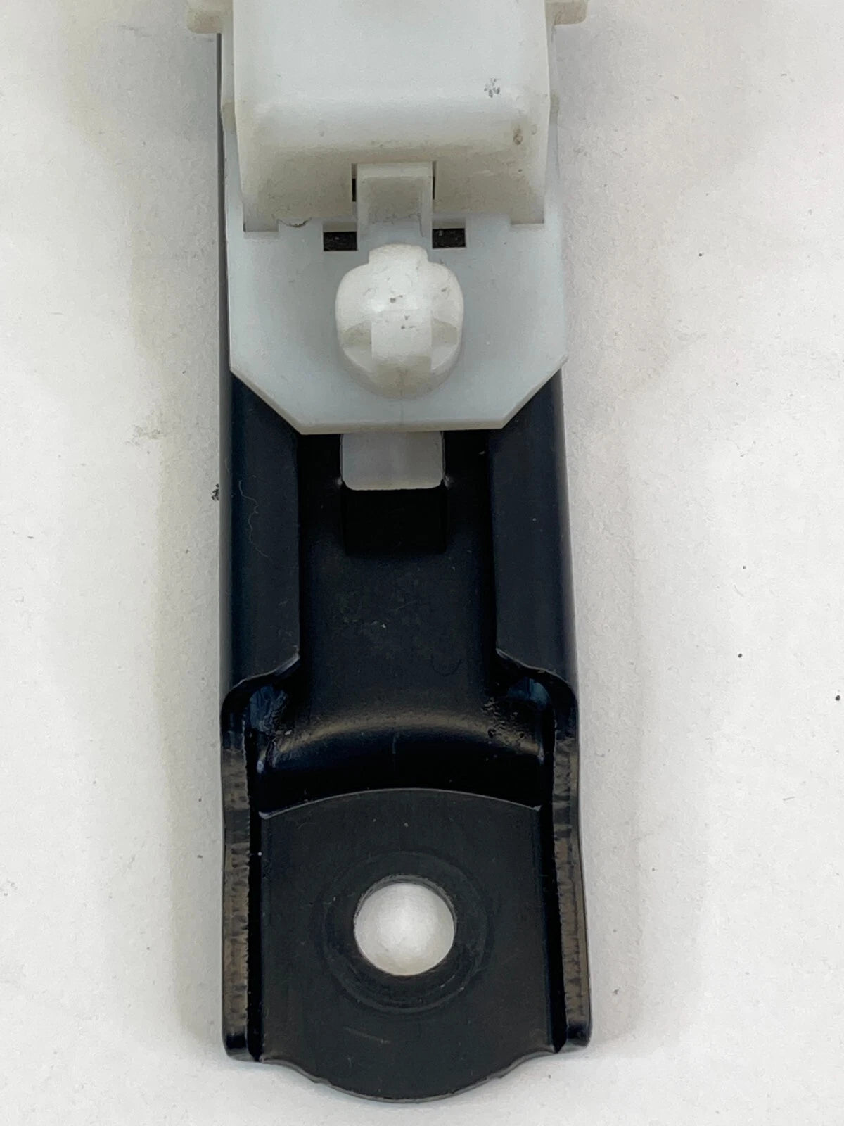 2004-2008 ACURA TL FRONT RIGHT PASSENGER SIDE SEAT BELT HEIGHT ADJUSTER OEM