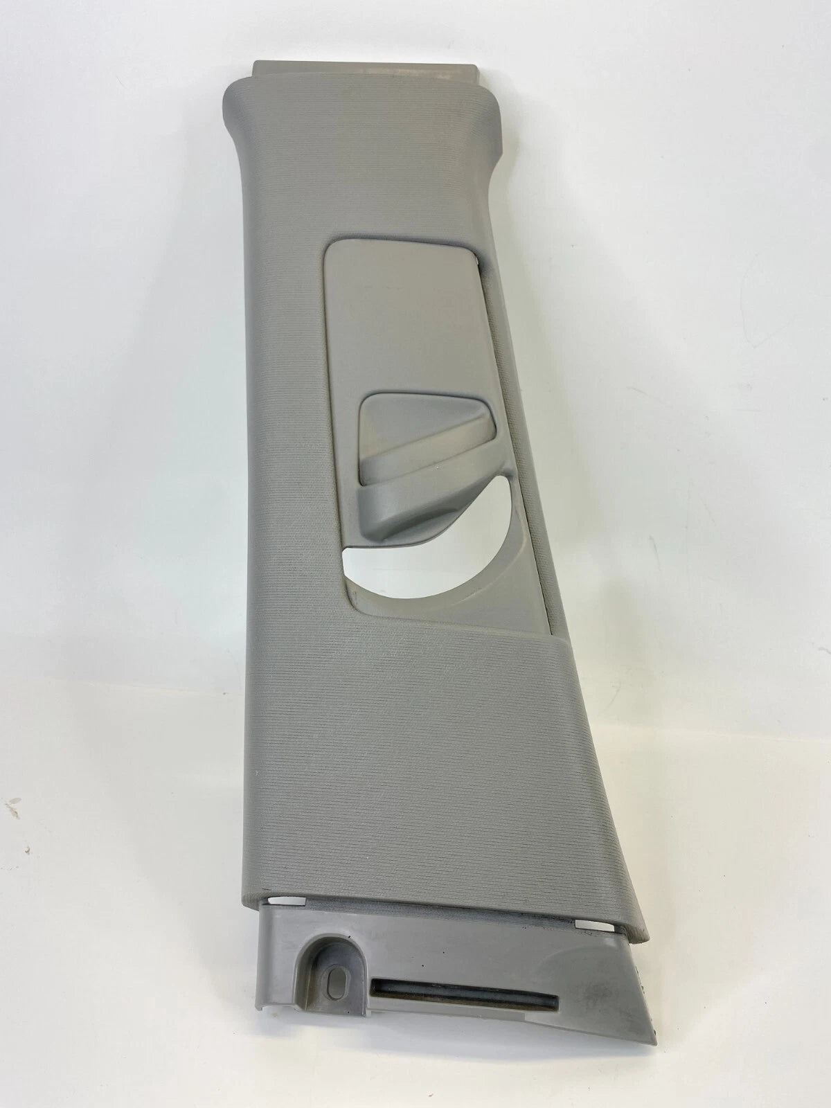 07-11 TOYOTA CAMRY FRONT LEFT SEAT BELT HEIGHT ADJUSTER COVER TRIM 73024-06030