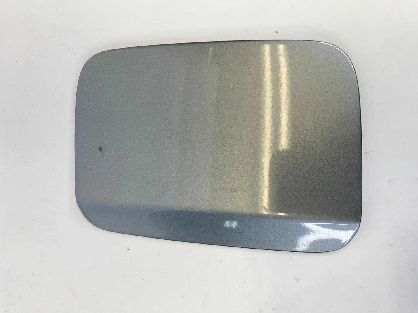 2009-2011 BMW 328I XDRIVE 07-11 BMW 328I SEDAN FUEL FILLER GAS DOOR COVER LID