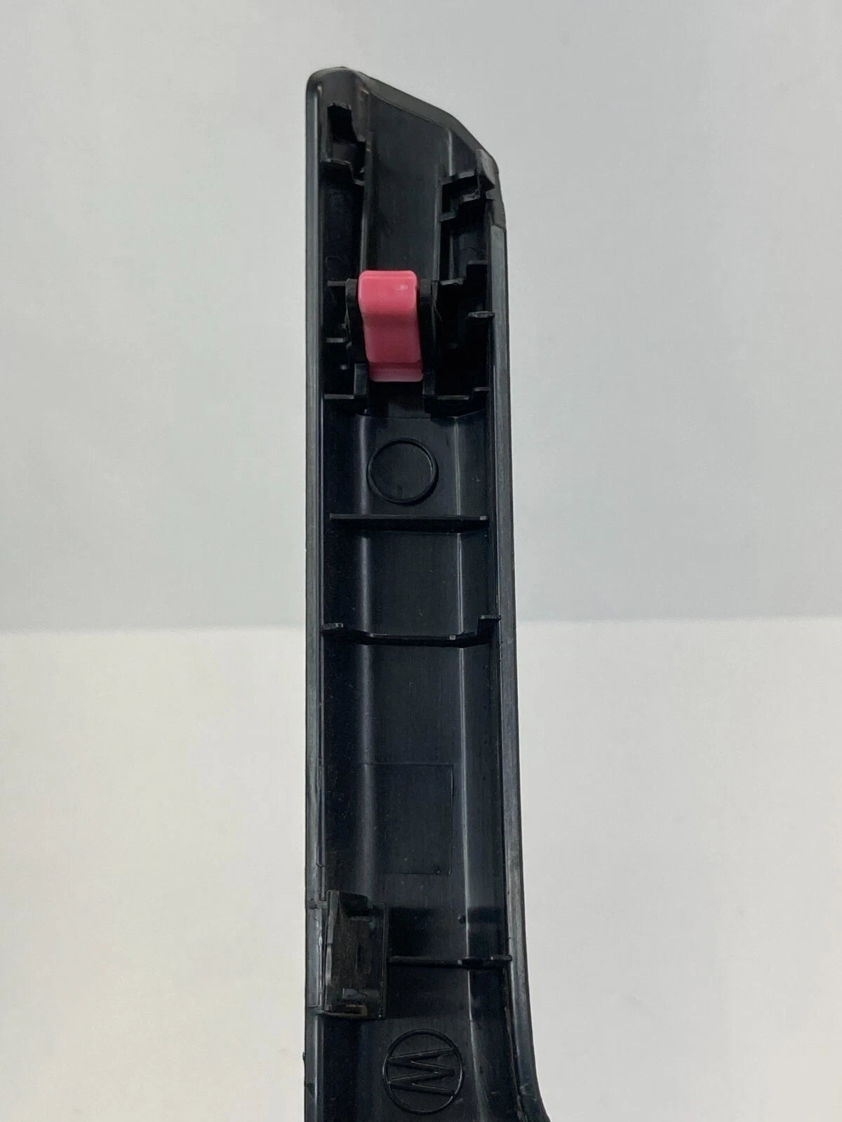 2009-2013 TOYOTA MATRIX REAR RIGHT SIDE DOOR WINDOW SWITCH COVER BEZEL TRIM OEM