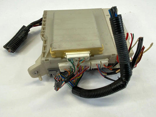 2007-2011 LEXUS GS350 DASH FUSE RELAY JUNCTION BLOCK BOX 82730-30A51 OEM