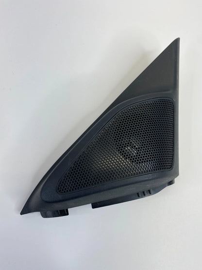 2010 2011 HONDA ACCORD CROSSTOUR RIGHT PASSENGER DOOR MIRROR TWEETER TRIM COVER
