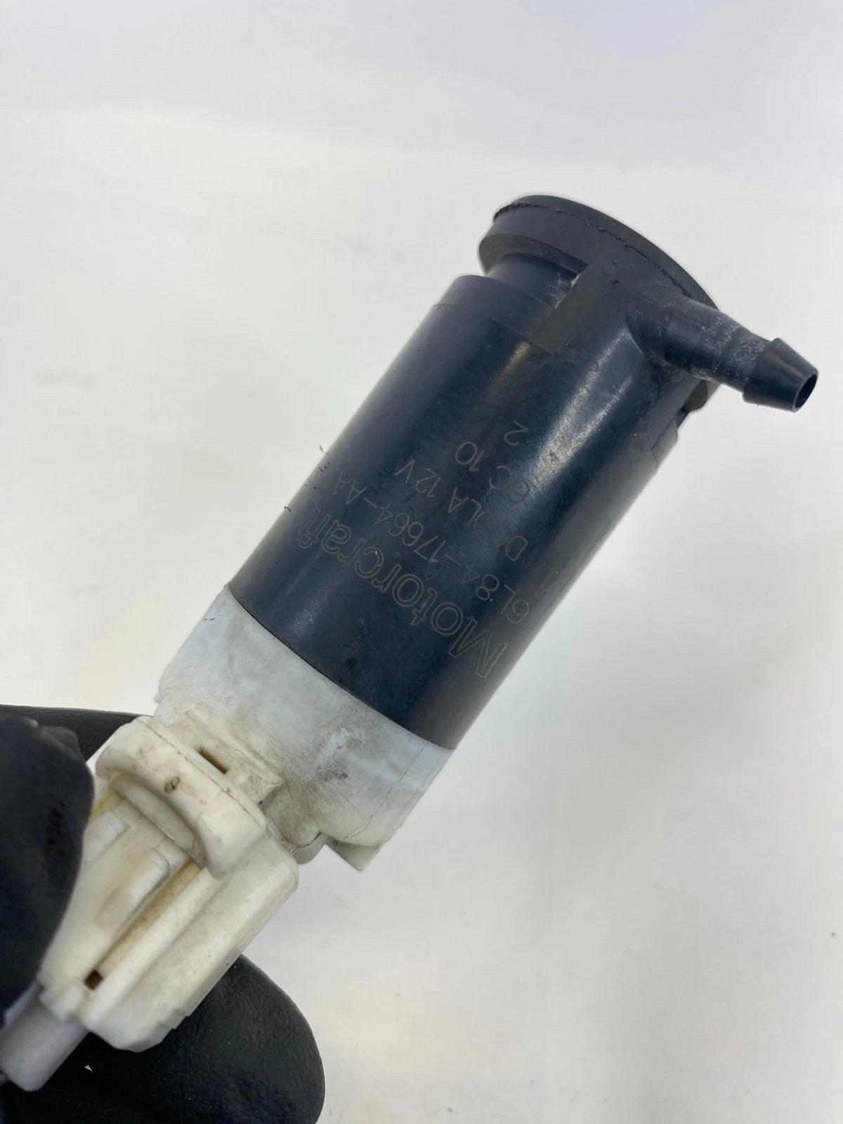 2001-2007 FORD ESCAPE FRONT & REAR WINDSHIELD WASHER PUMP MOTOR 6L84-17664-AA