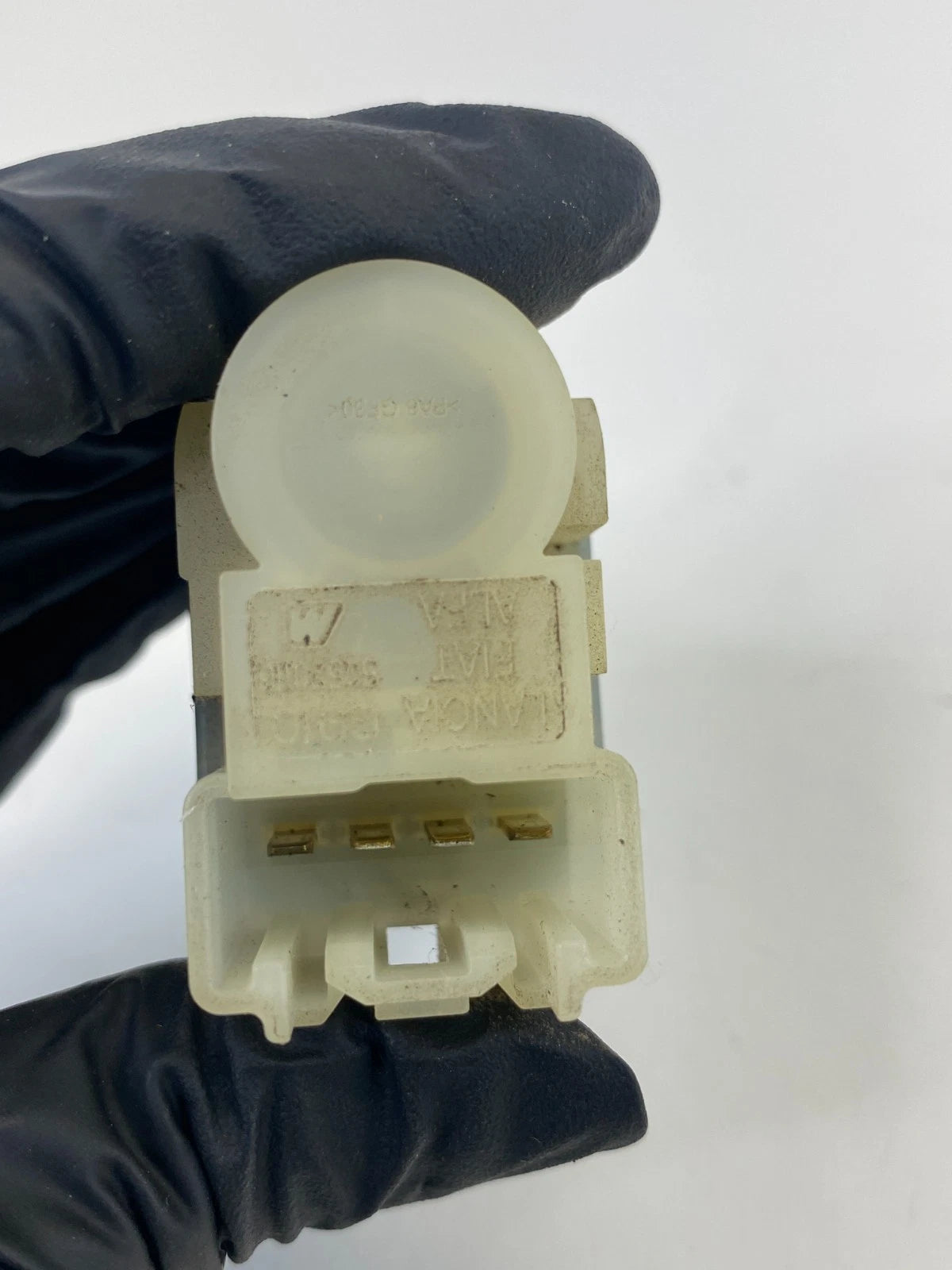 2015 2016 2017 Chrysler 200 Brake Pedal Stop Light Sensor Switch OEM