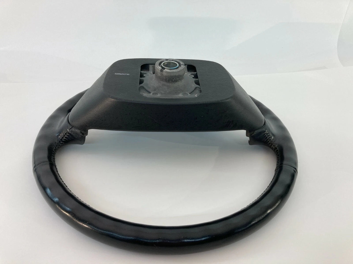 2004-2006 KIA AMANTI STEERING WHEEL COLUMN DRIVER HAND WHEEL 56111-3F000 OEM