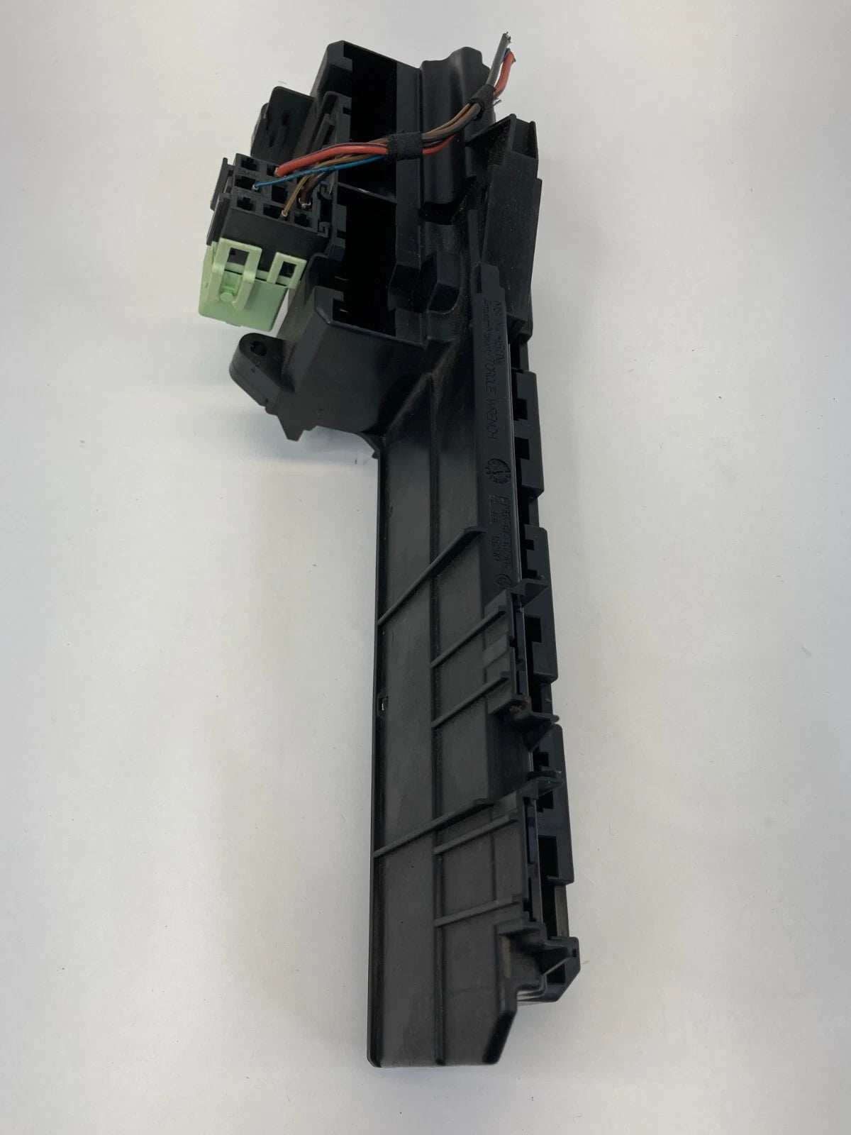 2004-2007 BMW 530I 3.0L FUSE BOX RELAY JUNCTION UNDER DASH 6114695733001 OEM