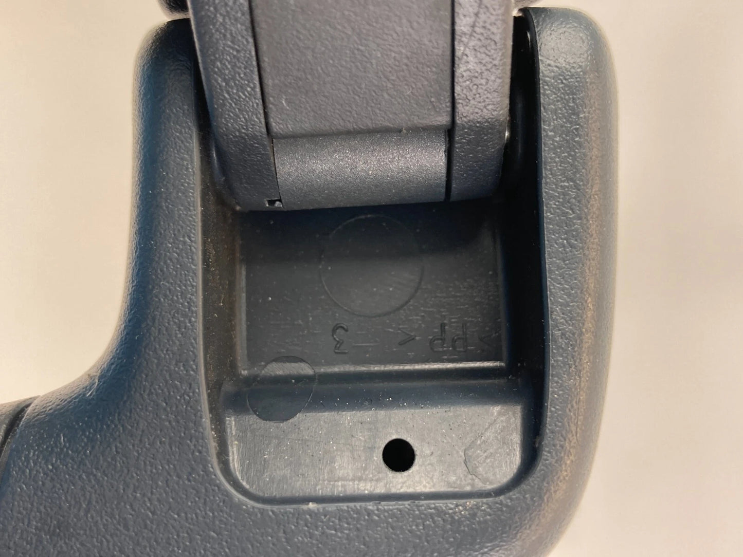 2006-2011 CADILLAC DTS FRONT RIGHT PASSENGER SIDE ROOF INNER GRAB GRIP HANDLE