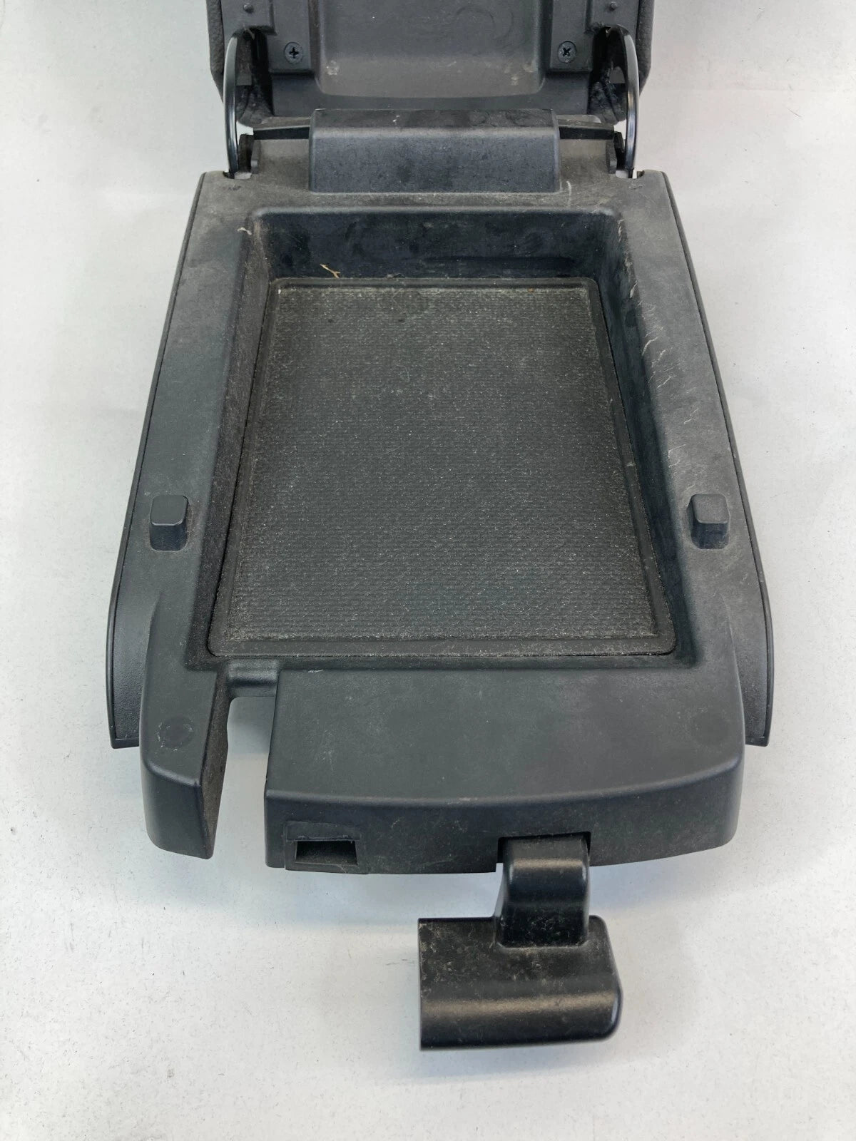 10-14 SUBARU OUTBACK LEGACY CENTER CONSOLE LID COVER TOP ARMREST ARM REST OEM