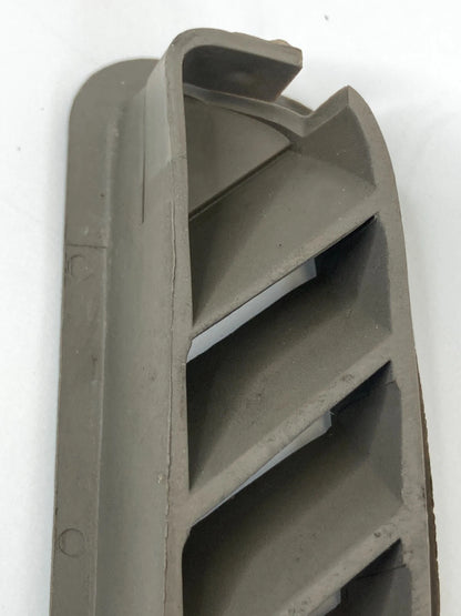 2000-2005 CADILLAC DEVILLE FRONT LEFT SIDE DOOR UPPER DEFROSTER GRILL NOZZLE
