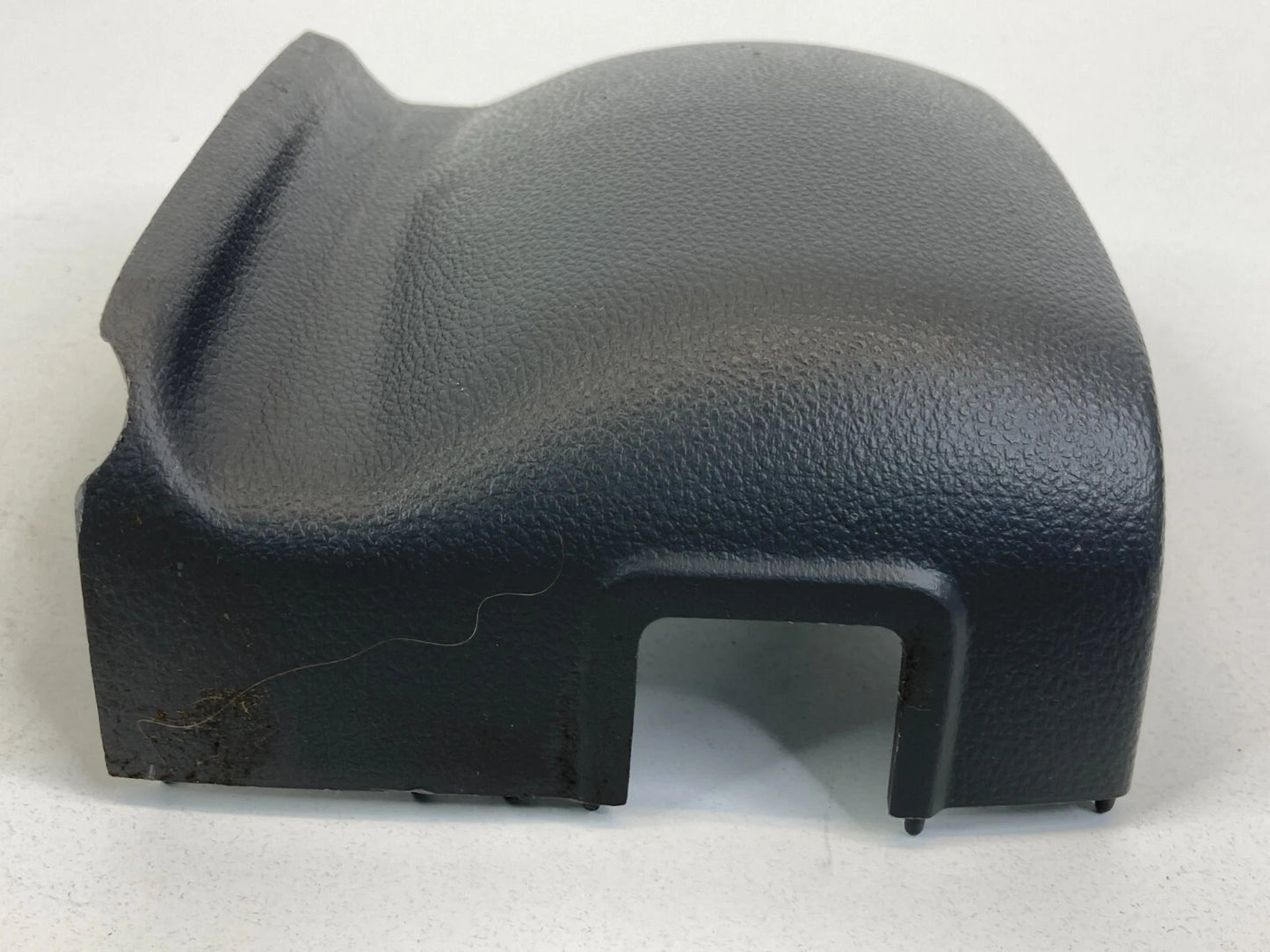 2006-2014 KIA SEDONA UPPER STEERING COLUMN COVER SHROUD TRIM 4D848-50000