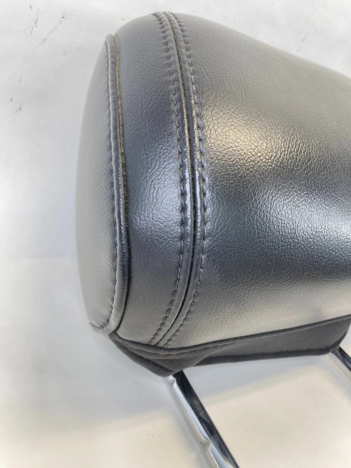 2011-2015 FORD EXPLORER FRONT LEFT & RIGHT SIDE SEAT HEADREST HEAD REST SET OEM