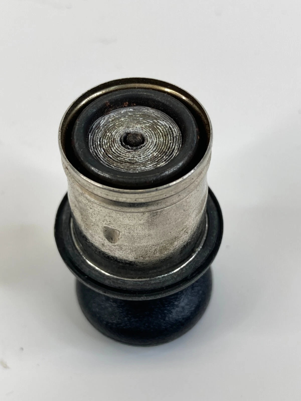 2005 2006 2007 CHRYSLER 300 POWER OUTLET CIGARETTE LIGHTER SOCKET OEM