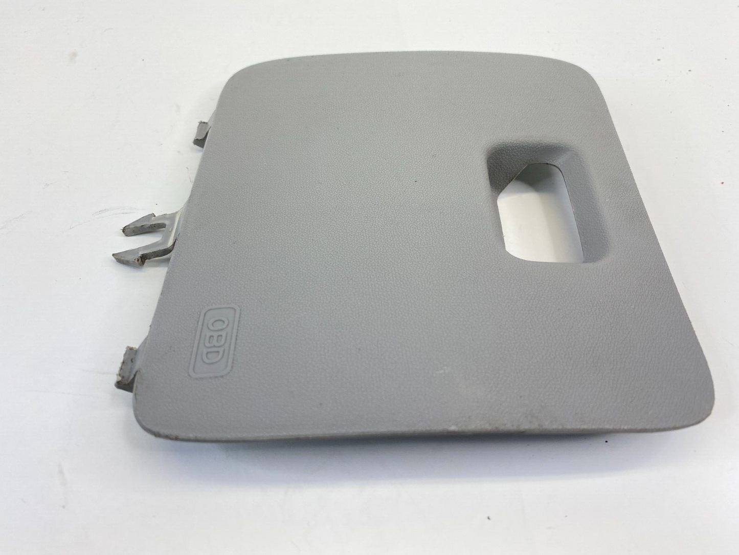 2006-2011 Hyundai Accent Sedan Fuse Box Door Lid Cover Trim Panel 847561E100 OEM