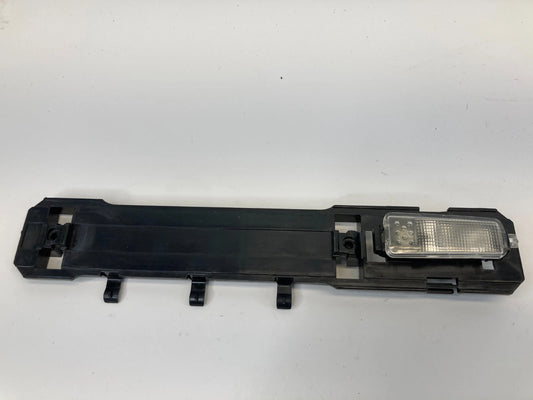 2004-2008 PONTIAC GRAND PRIX REAR RIGHT ROOF GRAB ASSIST HANDLE LAMP OEM FACTORY