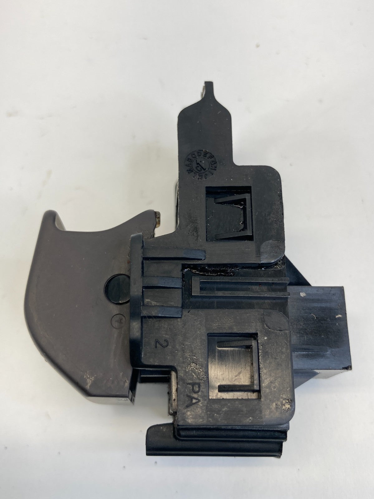 2011-2013 Buick Regal Parking Brake Stop Control Switch Button 13271125 OEM