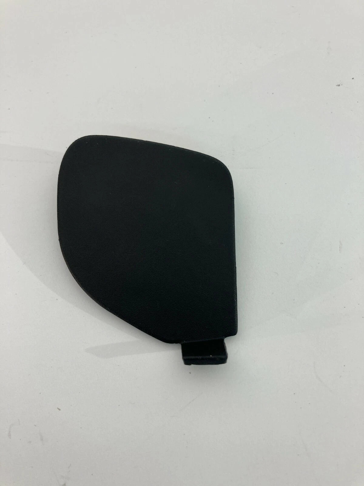 11-14 CHRYSLER 200 SEDAN REAR LEFT INNER DOOR HANDLE SCREW COVER 1TB83TRMAA OEM