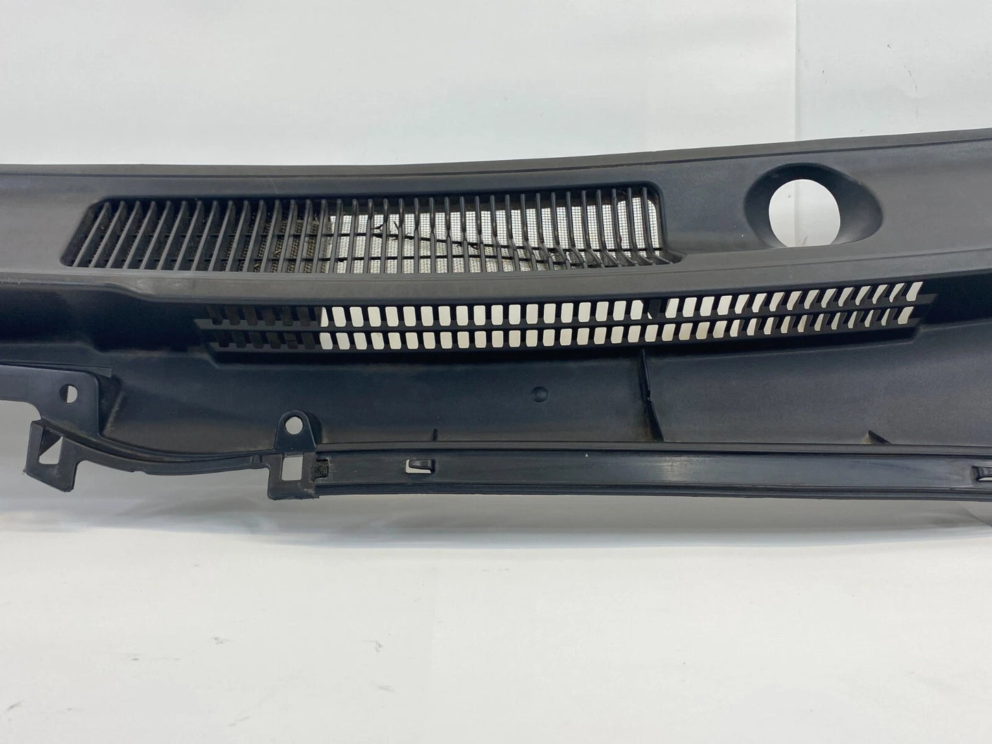 2013-2015 LEXUS IS250 FRONT BUMPER GRILLE BRACKET 55708-53060 OEM